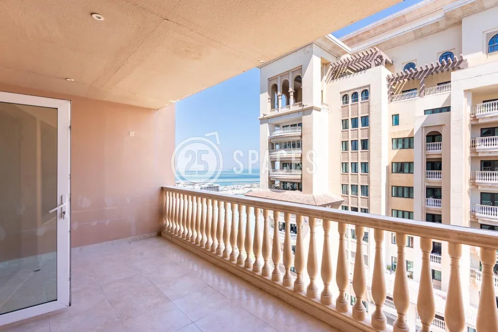 3 Bedrooms  Apartment  For Sale  in Doha -  The Pearl  Semi Furnished