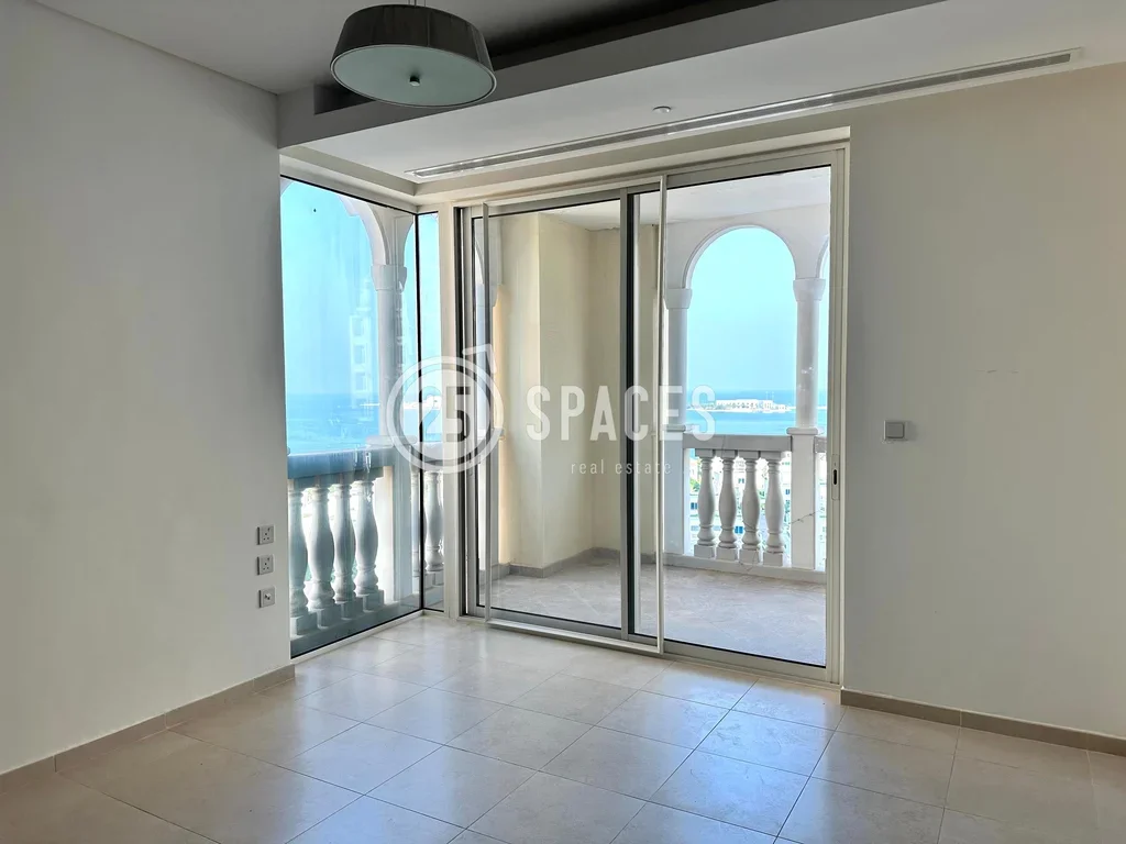 1 Bedrooms  Apartment  For Rent  in Doha -  The Pearl  Semi Furnished