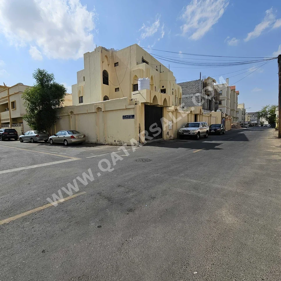 Buildings, Towers & Compounds - Family Residential  - Doha  - Old Airport  For Sale