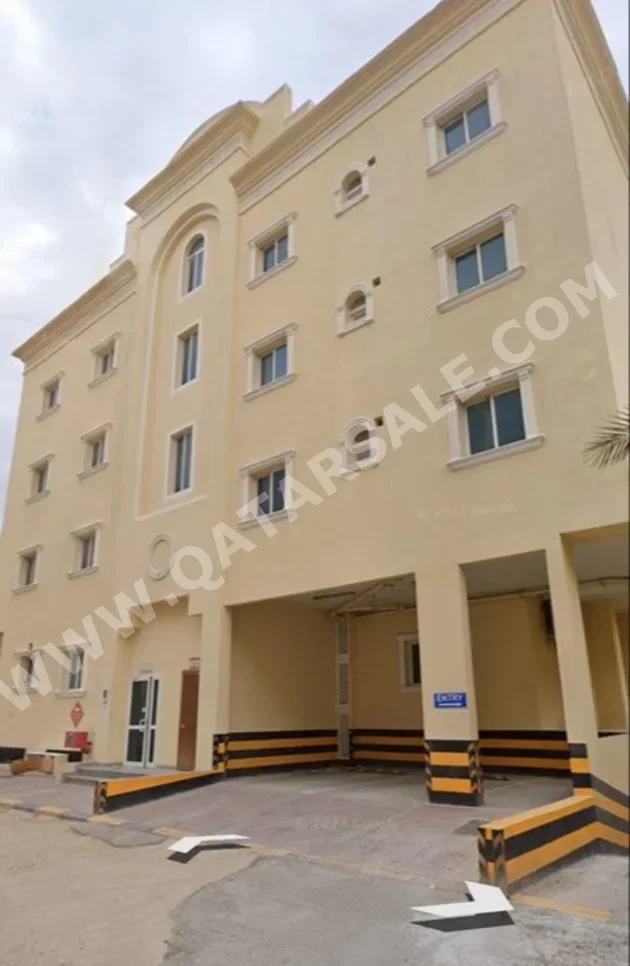 Buildings, Towers & Compounds - Family Residential  - Doha  - Old Airport  For Sale