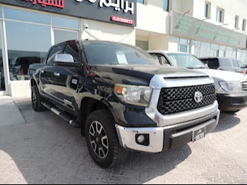 Toyota  Tundra  TRD  2016  Automatic  186,000 Km  8 Cylinder  Four Wheel Drive (4WD)  Pick Up  Black