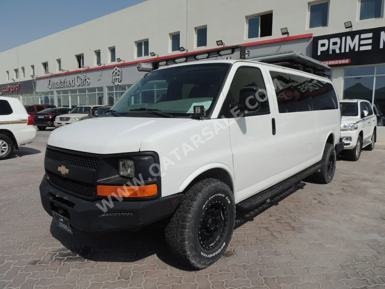 Chevrolet  Express  2015  Automatic  71,250 Km  8 Cylinder  Rear Wheel Drive (RWD)  Van / Bus  White