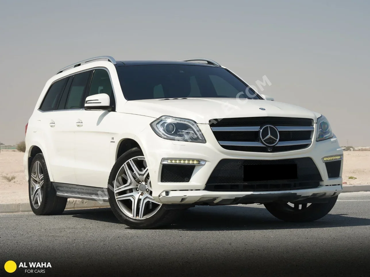 مرسيدس - بنز  جي ال  63 AMG  2015  اوتوماتيك  160,000 كم  8 سلندر  دفع رباعي  اس يو في  أبيض