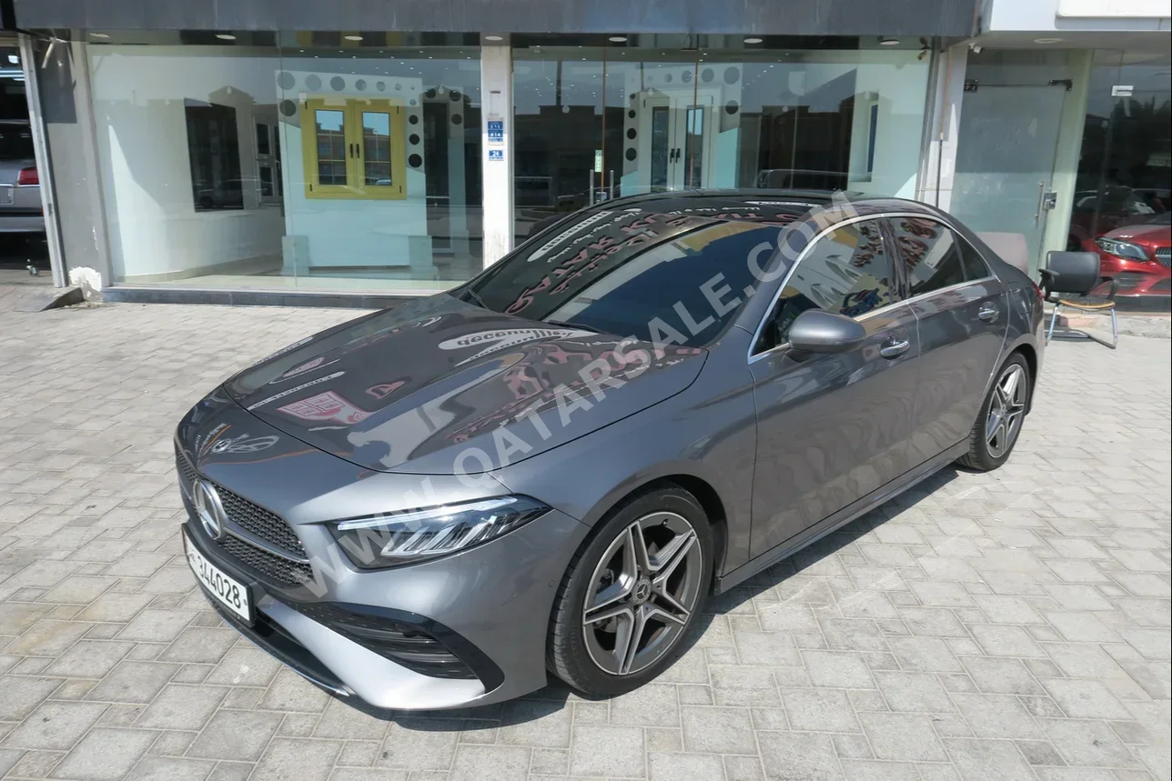 Mercedes-Benz  A-Class  200  2023  Automatic  20,000 Km  4 Cylinder  Rear Wheel Drive (RWD)  Sedan  Gray  With Warranty