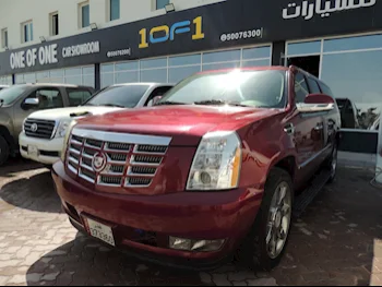 Cadillac  Escalade  2011  Automatic  200,000 Km  8 Cylinder  Four Wheel Drive (4WD)  SUV  Red