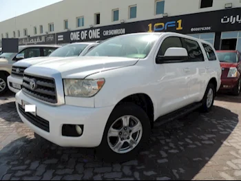 Toyota  Sequoia  2013  Automatic  307,000 Km  8 Cylinder  Four Wheel Drive (4WD)  SUV  White