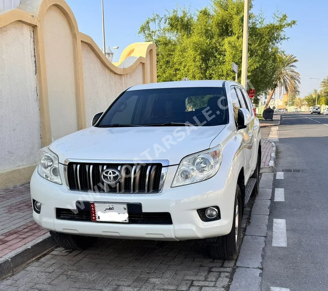 Toyota  Prado  TXL  2012  Automatic  281,000 Km  6 Cylinder  Four Wheel Drive (4WD)  SUV  White