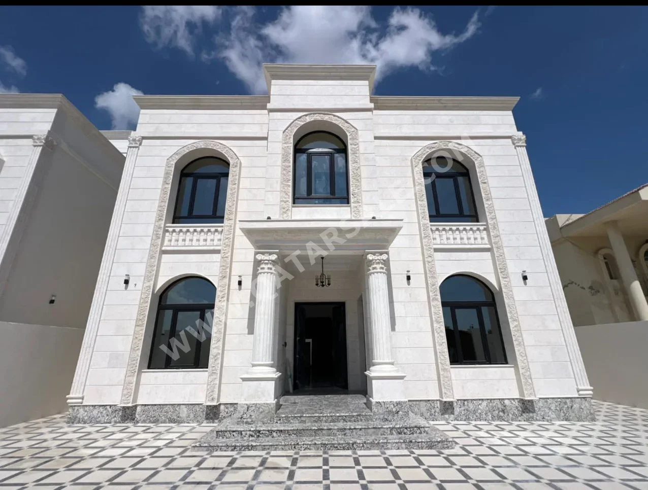 Family Residential  - Not Furnished  - Al Daayen  - Al Khisah  - 8 Bedrooms