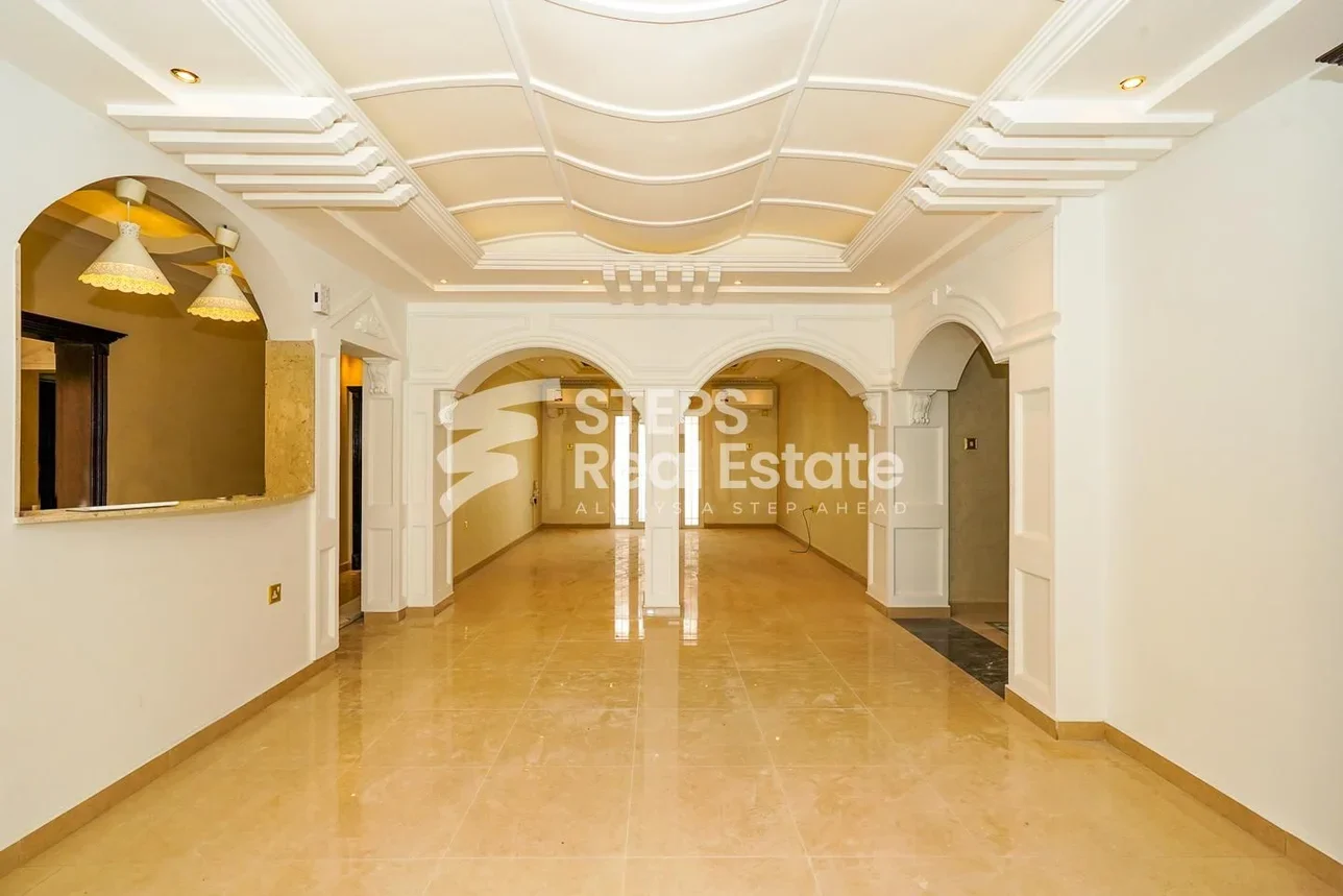 Family Residential  - Not Furnished  - Al Rayyan  - New Al Rayyan  - 5 Bedrooms