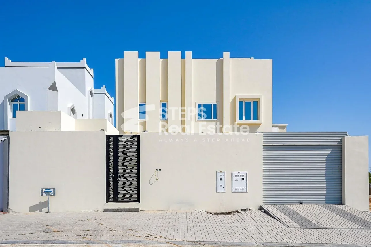 Family Residential  - Not Furnished  - Umm Salal  - Umm Al Amad  - 7 Bedrooms