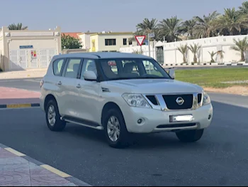 Nissan  Patrol  SE  2013  Automatic  278,000 Km  8 Cylinder  Four Wheel Drive (4WD)  SUV  White