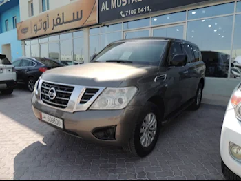 Nissan  Patrol  2016  Automatic  246,000 Km  6 Cylinder  Four Wheel Drive (4WD)  SUV  Gray