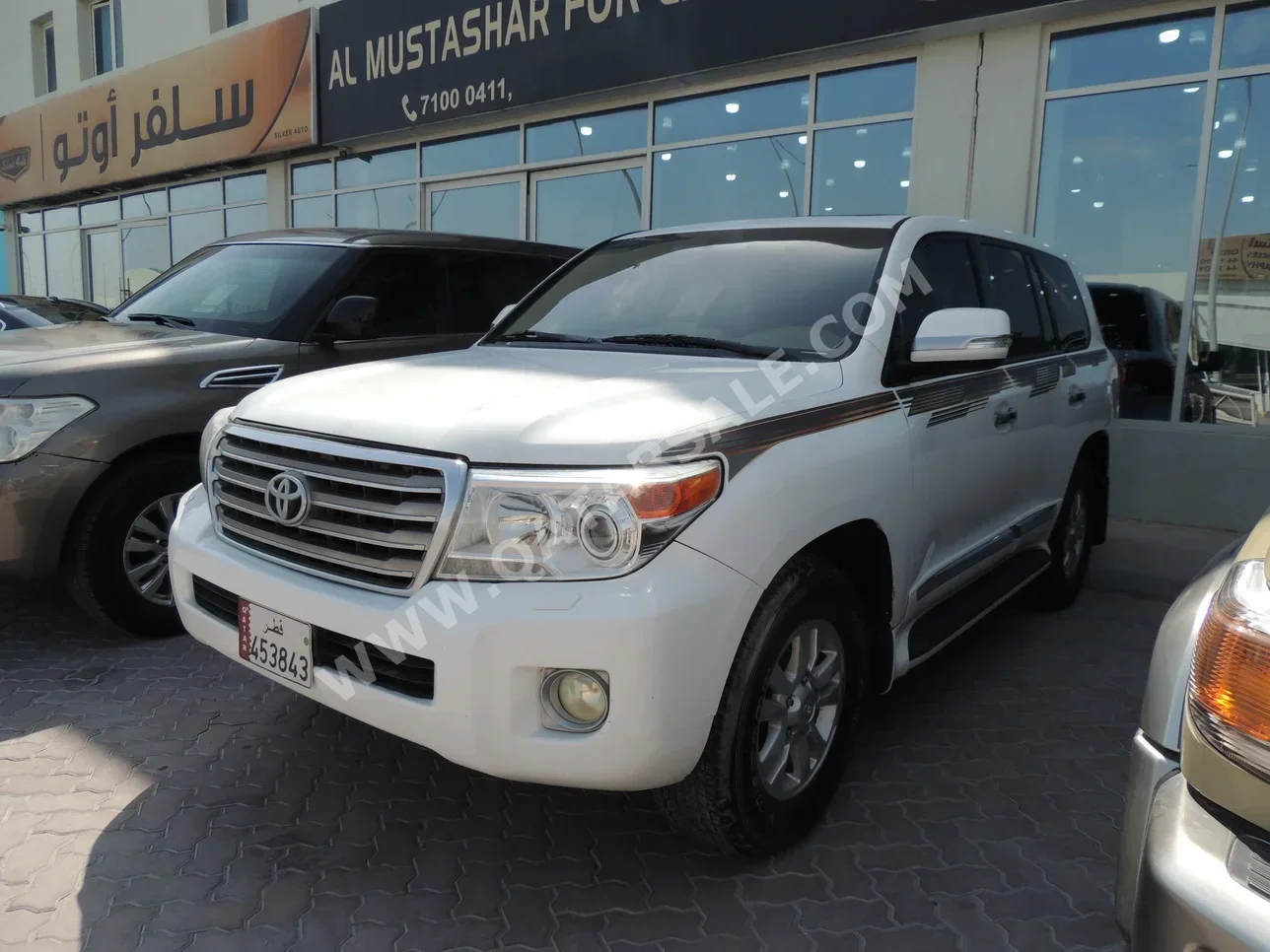 Toyota  Land Cruiser  GXR  2012  Automatic  289,000 Km  8 Cylinder  Four Wheel Drive (4WD)  SUV  White