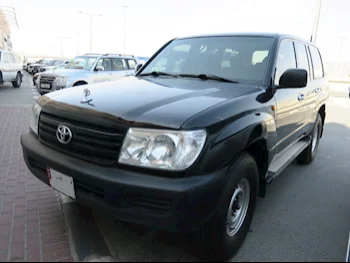 Toyota  Land Cruiser  GX  2006  Manual  172,000 Km  6 Cylinder  Four Wheel Drive (4WD)  SUV  Black