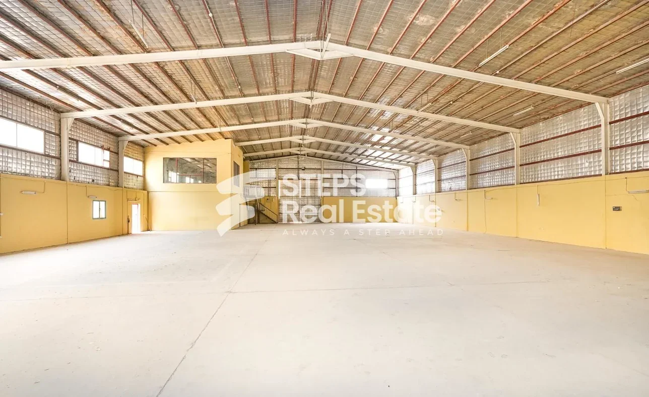 Warehouses & Stores - Al Rayyan  - Industrial Area  -Area Size: 1200 Square Meter