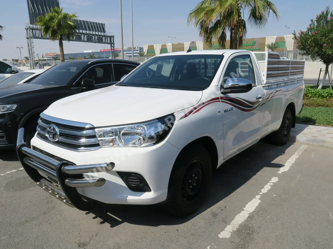 Toyota  Hilux  2021  Manual  110,000 Km  4 Cylinder  Rear Wheel Drive (RWD)  Pick Up  White