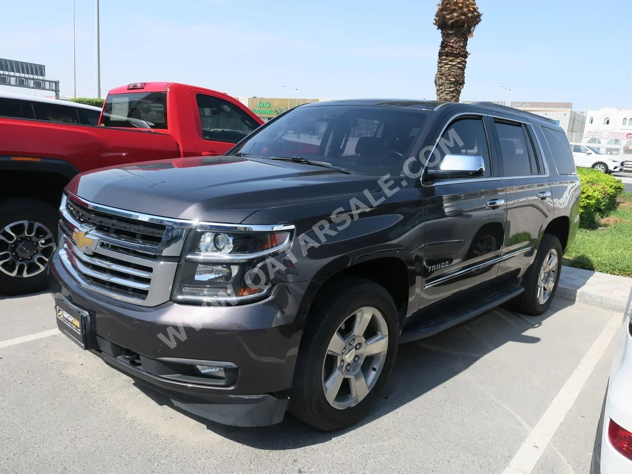  Chevrolet  Tahoe  2018  Automatic  137,000 Km  8 Cylinder  Four Wheel Drive (4WD)  SUV  Gray  With Warranty