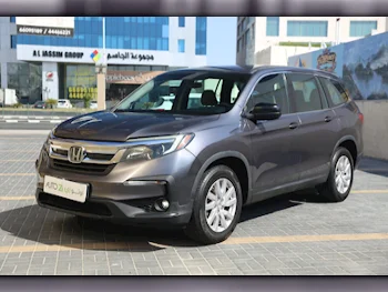 Honda  Pilot  EX  2019  Automatic  96,800 Km  6 Cylinder  Four Wheel Drive (4WD)  SUV  Gray