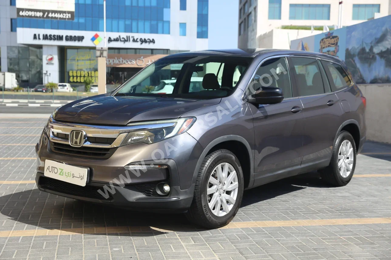 Honda  Pilot  EX  2019  Automatic  96,800 Km  6 Cylinder  Four Wheel Drive (4WD)  SUV  Gray