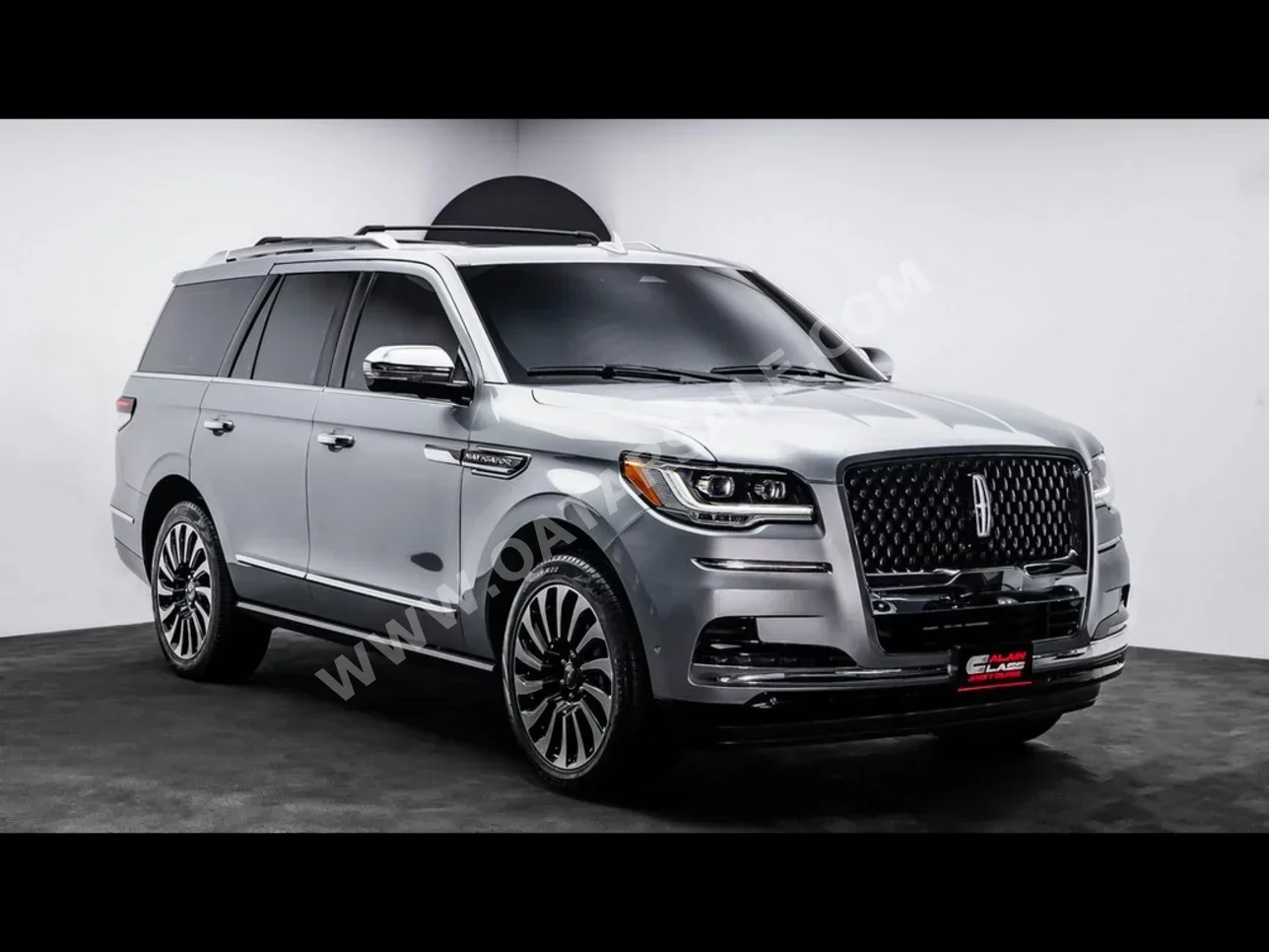 Lincoln  Navigator  Presidential  2023  Automatic  13,438 Km  6 Cylinder  Four Wheel Drive (4WD)  SUV  Silver