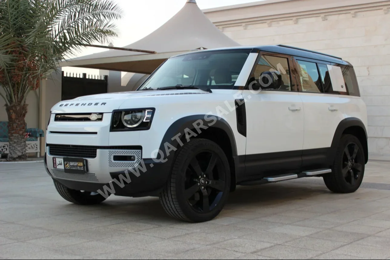 Land Rover  Defender  110 SE  2023  Automatic  0 Km  6 Cylinder  Four Wheel Drive (4WD)  SUV  White  With Warranty