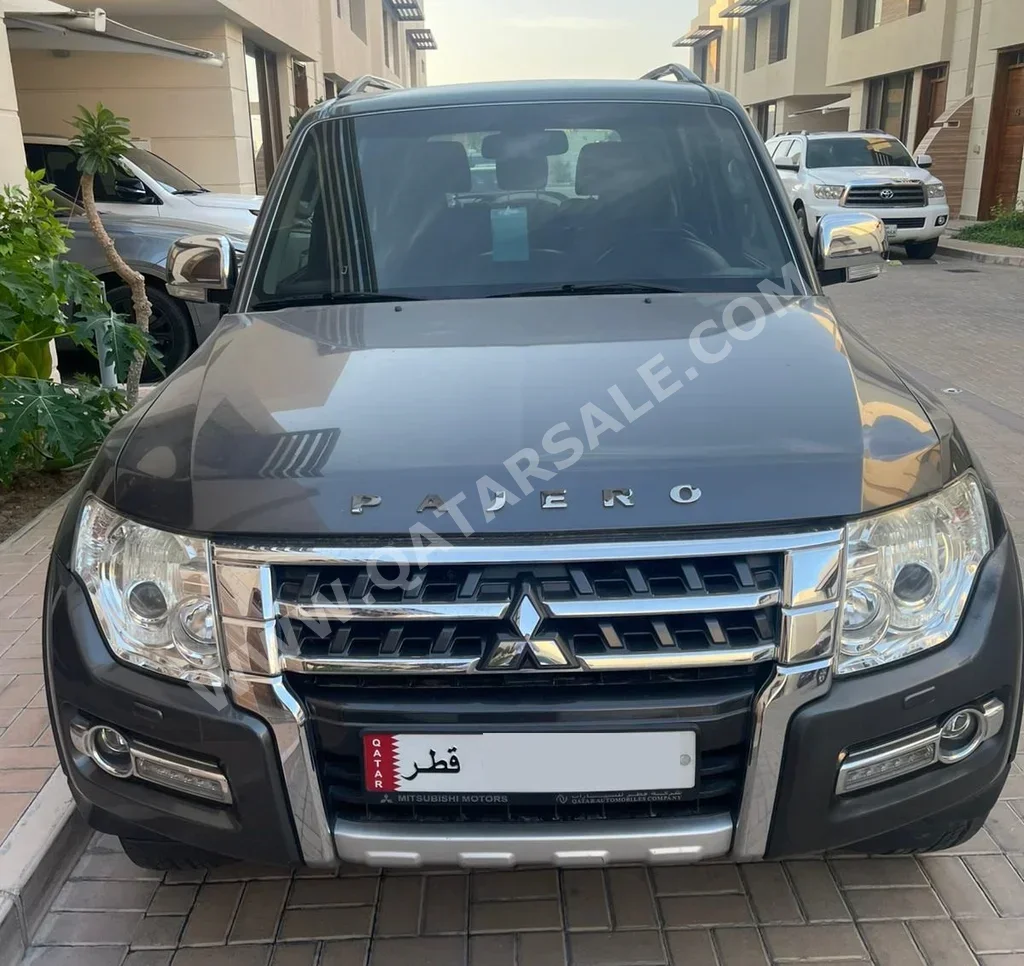 Mitsubishi  Pajero  GLS  2016  Automatic  55,600 Km  6 Cylinder  Four Wheel Drive (4WD)  SUV  Gray