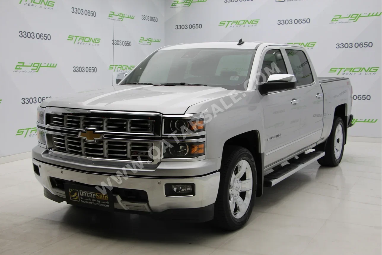 Chevrolet  Silverado  LTZ  2015  Automatic  97,000 Km  8 Cylinder  Four Wheel Drive (4WD)  Pick Up  Silver