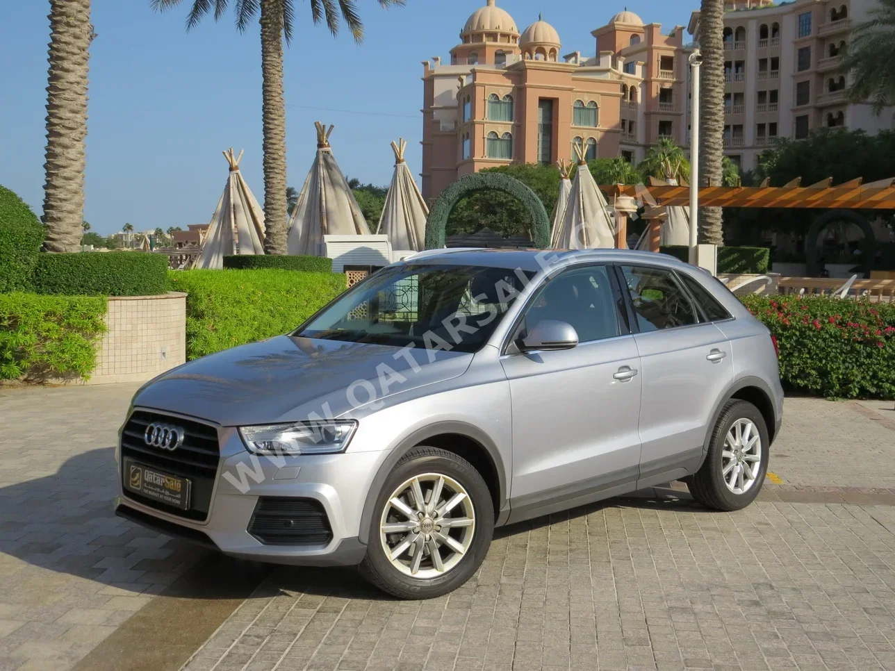 Audi  Q3  2018  Automatic  64,000 Km  4 Cylinder  Front Wheel Drive (FWD)  SUV  Silver  With Warranty