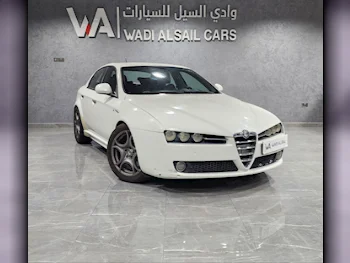 Alfa Romeo  159  JTS  2012  Automatic  37,000 Km  4 Cylinder  Rear Wheel Drive (RWD)  Sedan  White