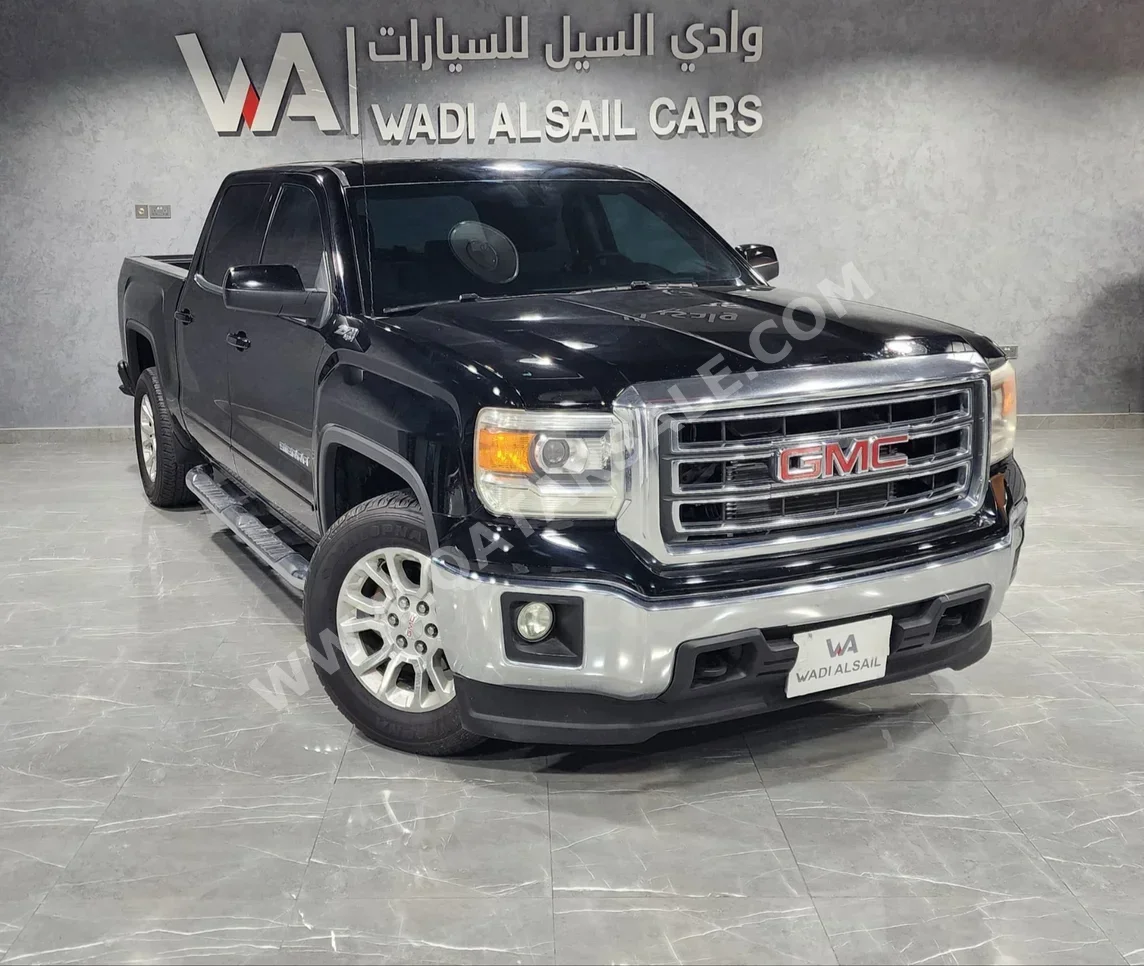 GMC  Sierra  SLE  2014  Automatic  363,000 Km  8 Cylinder  Four Wheel Drive (4WD)  Pick Up  Black