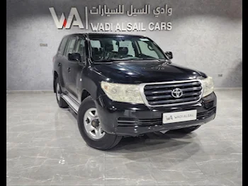 Toyota  Land Cruiser  G  2011  Automatic  322,000 Km  6 Cylinder  Four Wheel Drive (4WD)  SUV  Black