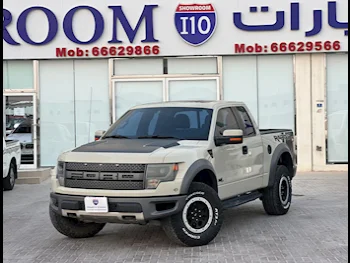 Ford  Raptor  SVT  2014  Automatic  114,000 Km  8 Cylinder  Four Wheel Drive (4WD)  Pick Up  Beige