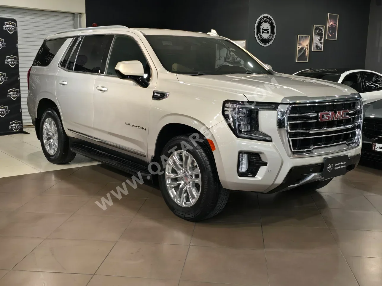 GMC  Yukon  SLT  2023  Automatic  50,000 Km  8 Cylinder  Four Wheel Drive (4WD)  SUV  Silver  With Warranty