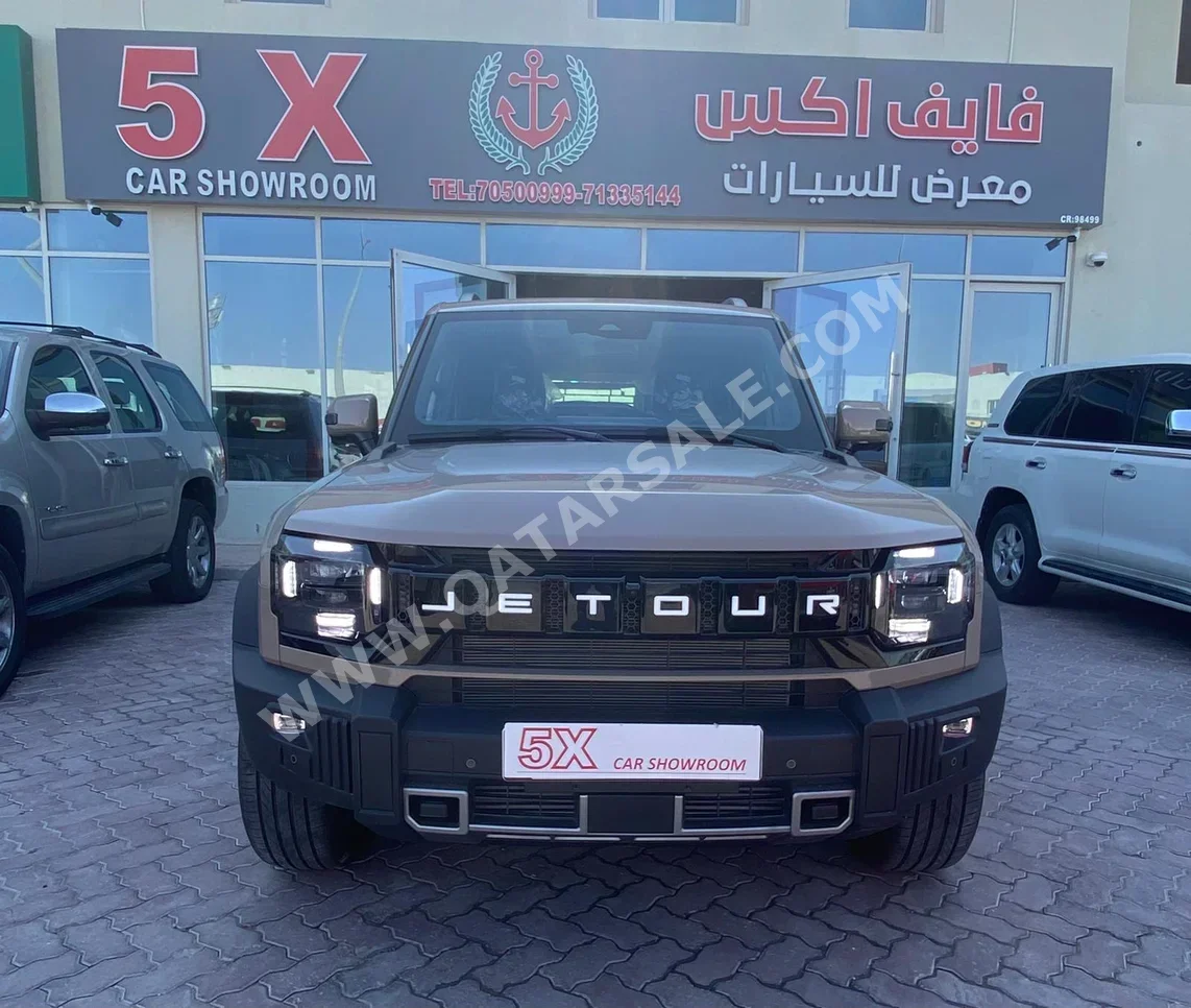 Jetour  T2  2025  Automatic  2٬000 Km  4 Cylinder  Four Wheel Drive (4WD)  SUV  Beige  With Warranty