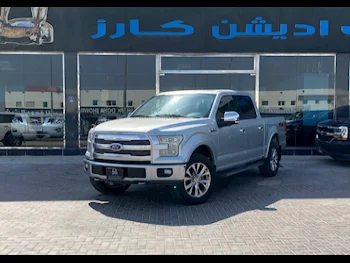 Ford  F  150 LARIAT  2016  Automatic  167٬000 Km  8 Cylinder  Four Wheel Drive (4WD)  Pick Up  Silver