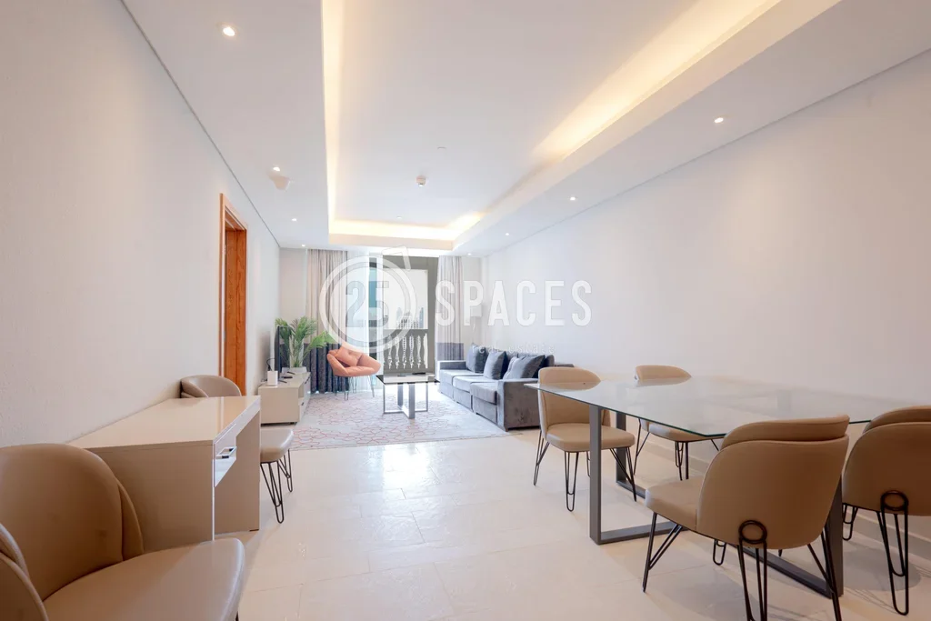 2 Bedrooms  Apartment  For Rent  in Doha -  The Pearl  Fully Furnished