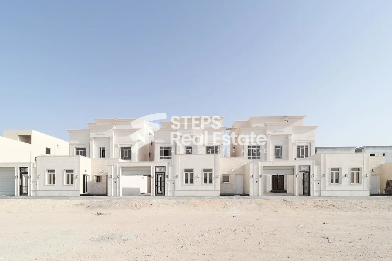 Family Residential  - Not Furnished  - Al Daayen  - Umm Qarn  - 7 Bedrooms