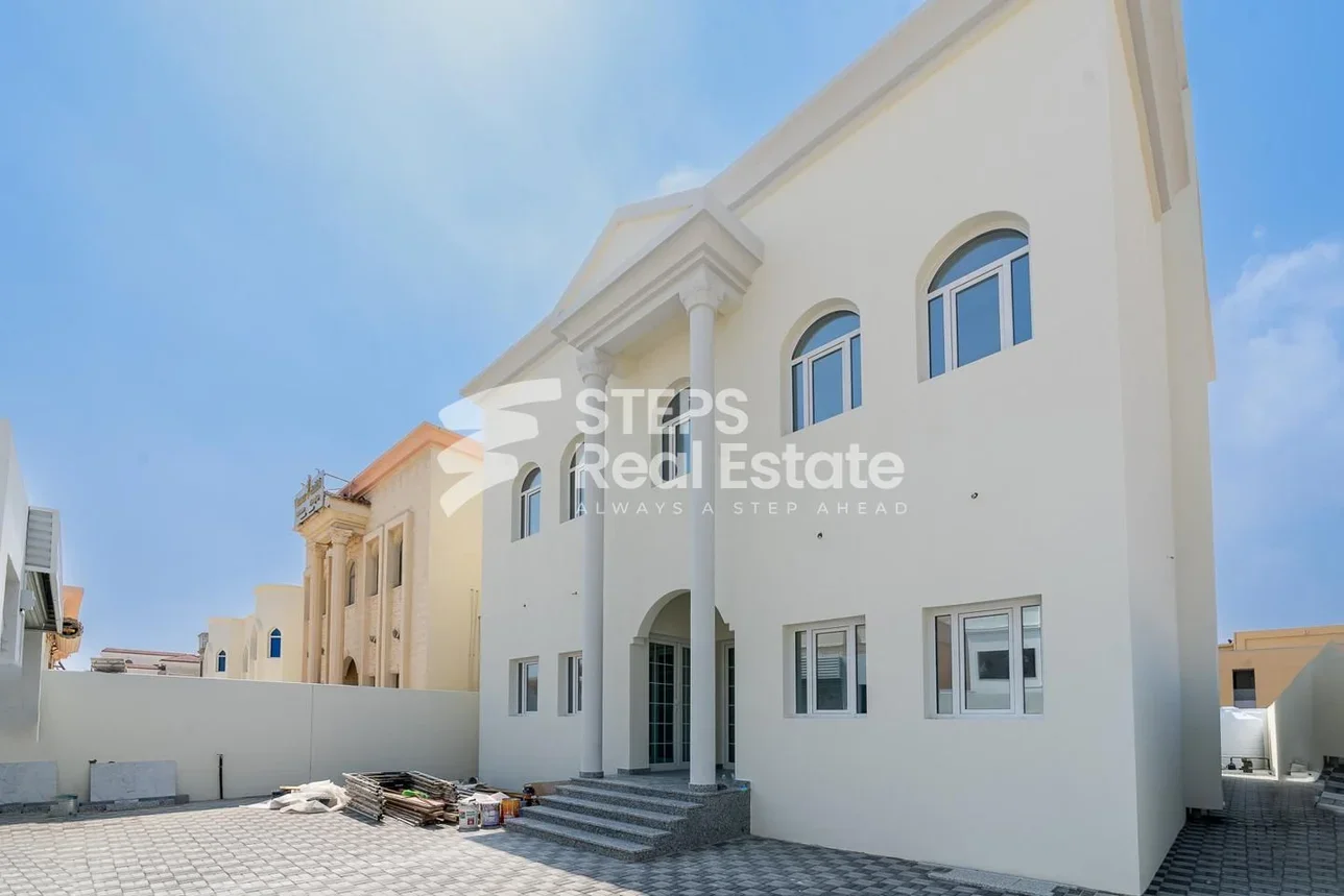 Family Residential  - Not Furnished  - Al Daayen  - Al Khisah  - 9 Bedrooms