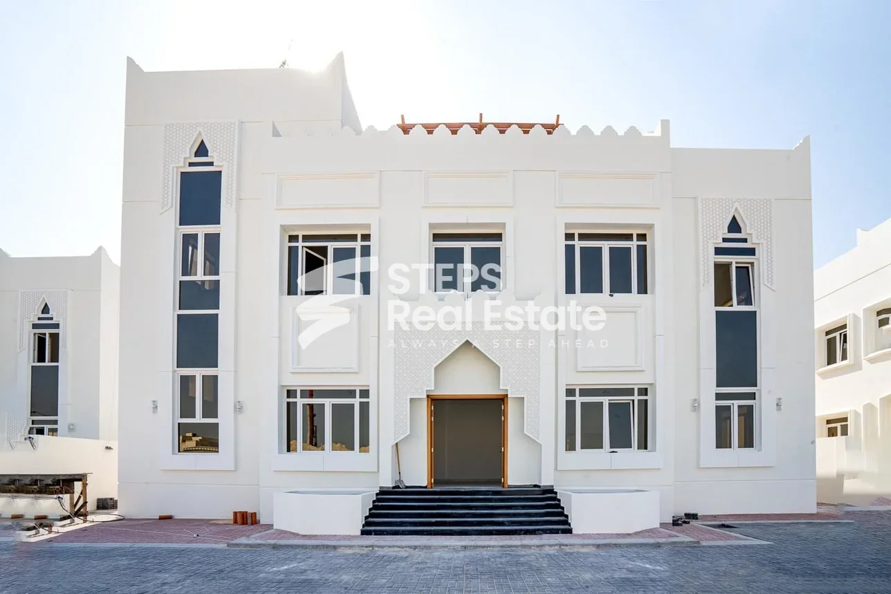 Family Residential  - Not Furnished  - Doha  - West Bay Lagoon  - 6 Bedrooms