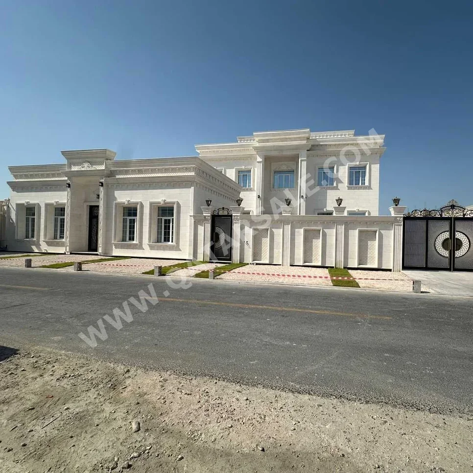 Family Residential  - Not Furnished  - Al Daayen  - Rawdat Al Hamama  - 11 Bedrooms