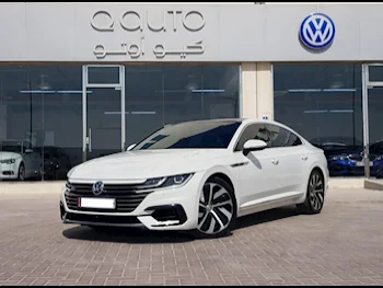 Volkswagen  Arteon  2018  Automatic  107,000 Km  4 Cylinder  Rear Wheel Drive (RWD)  Sedan  White