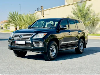 Lexus  LX  570  2011  Automatic  300,000 Km  8 Cylinder  Four Wheel Drive (4WD)  SUV  Black