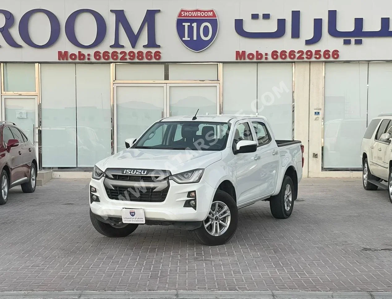 Isuzu  D-Max  2022  Automatic  78٬000 Km  4 Cylinder  Rear Wheel Drive (RWD)  Pick Up  White