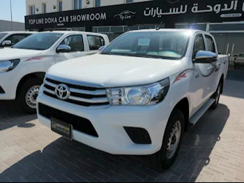 Toyota  Hilux  2025  Automatic  0 Km  4 Cylinder  Four Wheel Drive (4WD)  Pick Up  White  With Warranty