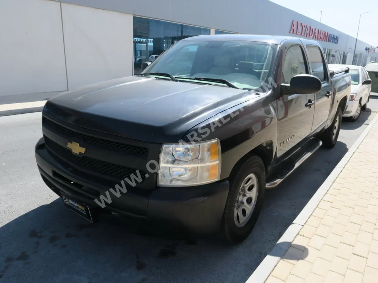 Chevrolet  Silverado  LT  2011  Automatic  320,000 Km  8 Cylinder  Four Wheel Drive (4WD)  Pick Up  Black