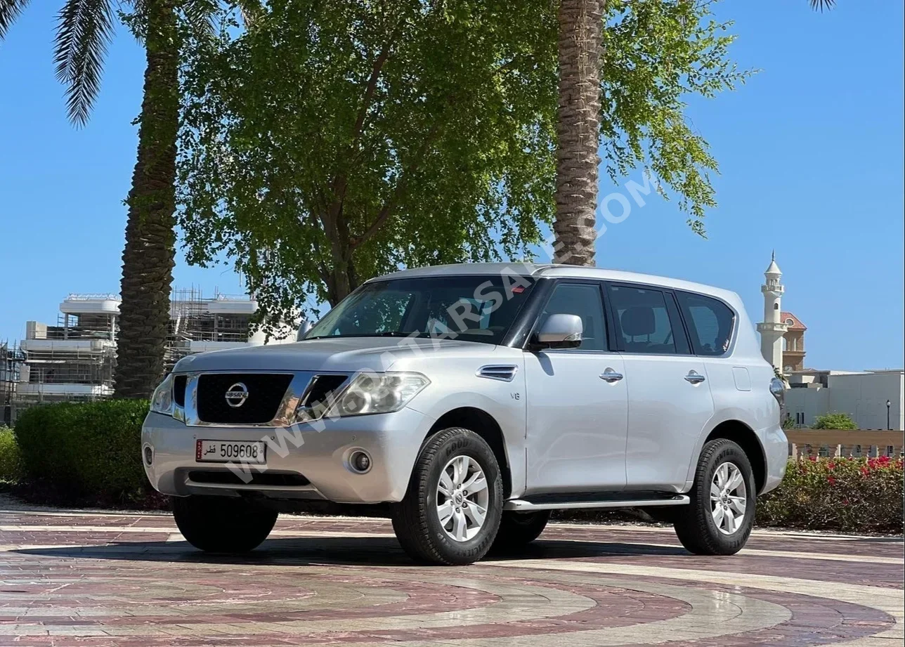 Nissan  Patrol  LE  2012  Automatic  198,450 Km  8 Cylinder  Four Wheel Drive (4WD)  SUV  Silver