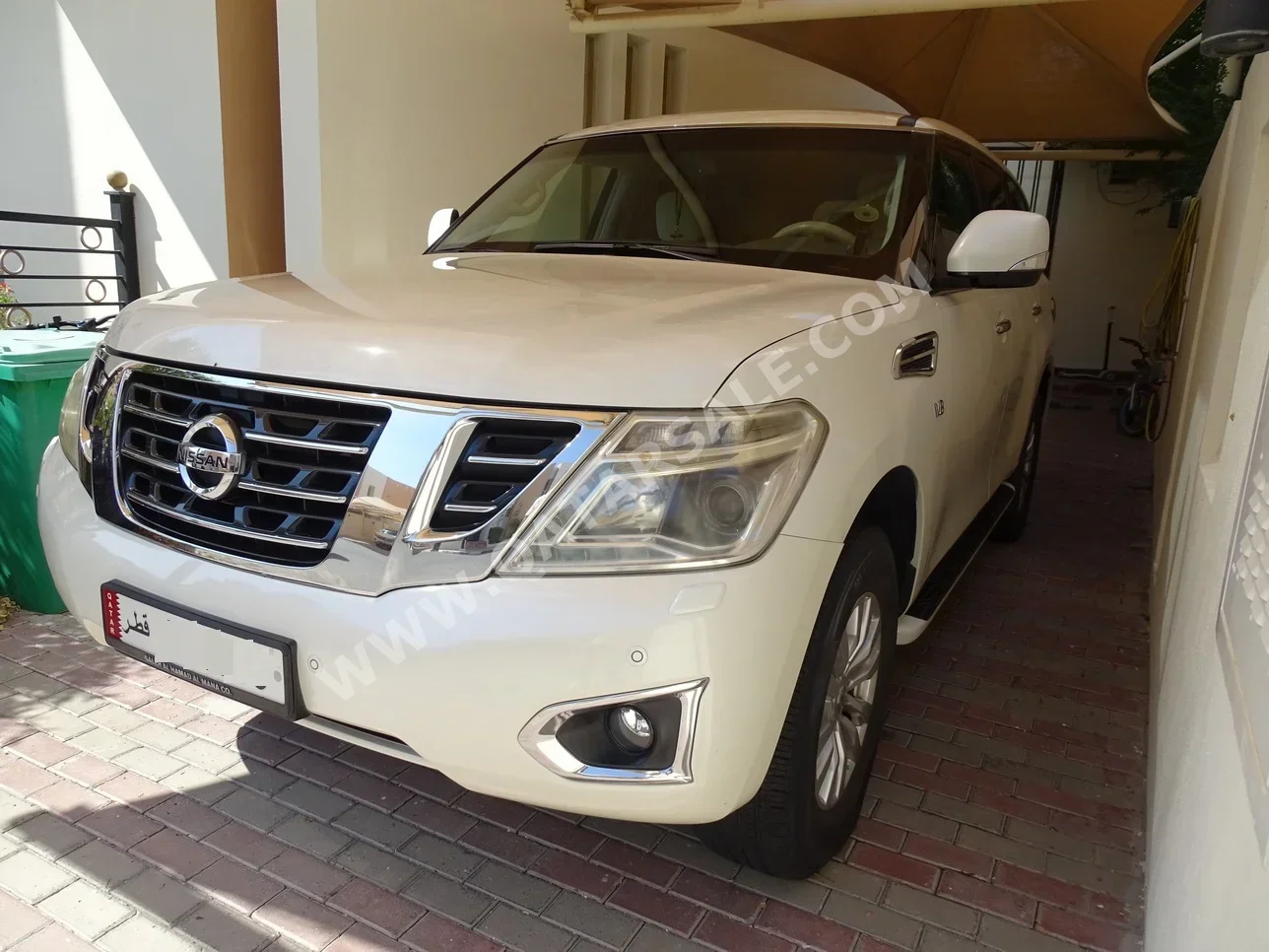 Nissan  Patrol  SE  2015  Automatic  83,000 Km  8 Cylinder  Four Wheel Drive (4WD)  SUV  White