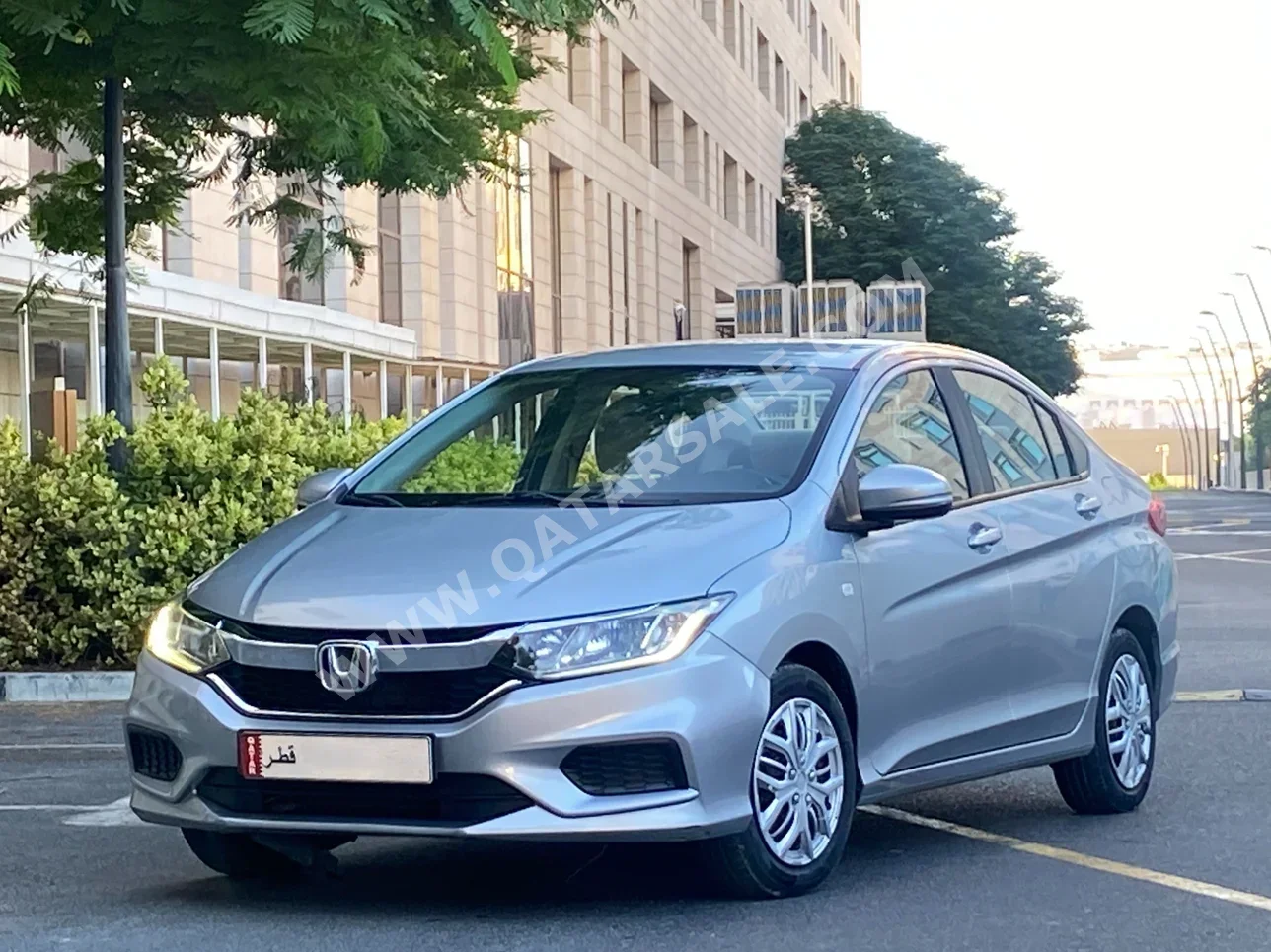 Honda  City  2020  Automatic  85,000 Km  4 Cylinder  Front Wheel Drive (FWD)  Sedan  Silver