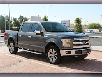 Ford  F  150 LARIAT  2016  Automatic  183,000 Km  8 Cylinder  Four Wheel Drive (4WD)  Pick Up  Gray