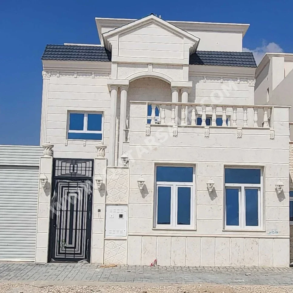 Family Residential  - Not Furnished  - Al Daayen  - Umm Qarn  - 7 Bedrooms